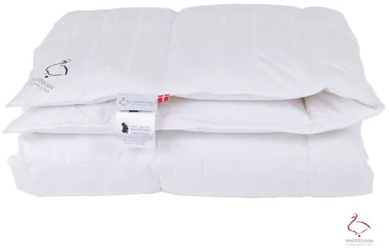 Ringsted Bettdecke - Das kleine Mädchen mit den Schwefelhölzern - warm - 240x220 cm